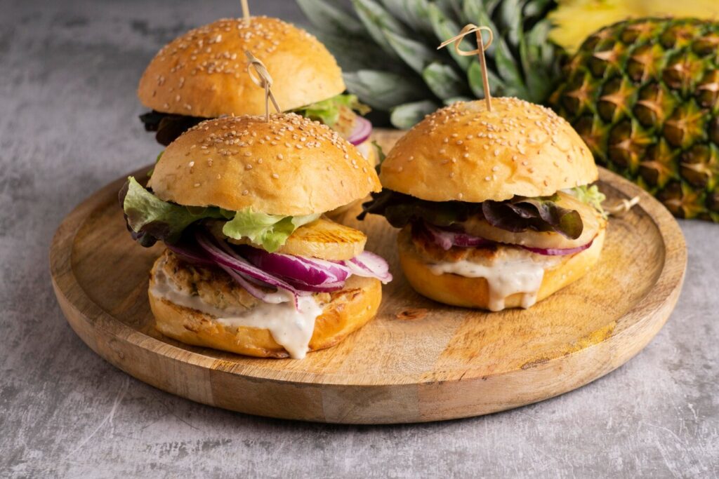 hawaiian roll hamburger sliders