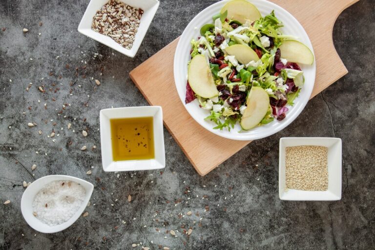 caesar salad dressing nutrition